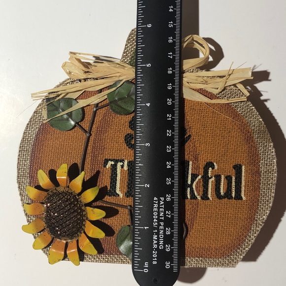 Autumn fall harvest pumpkin decor w/ sunflower - Picture 6 of 8